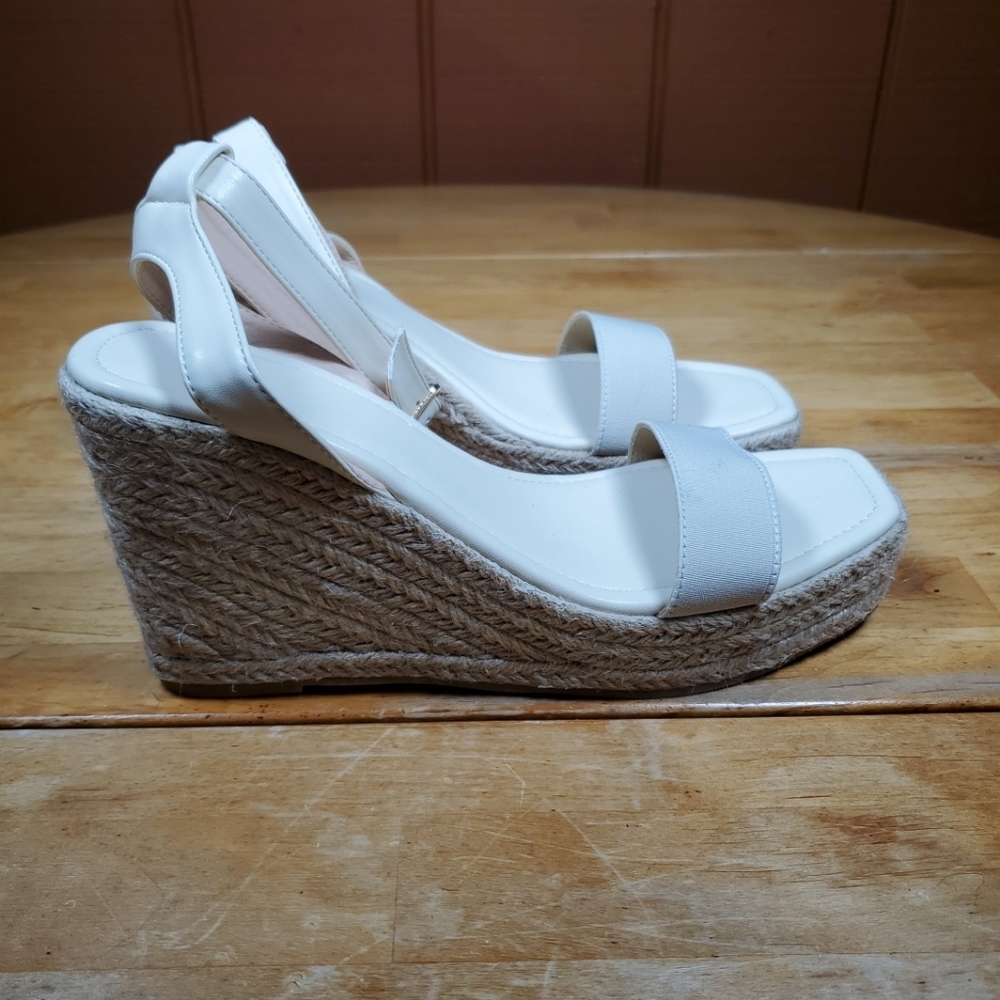 Platform Sandal EU 40